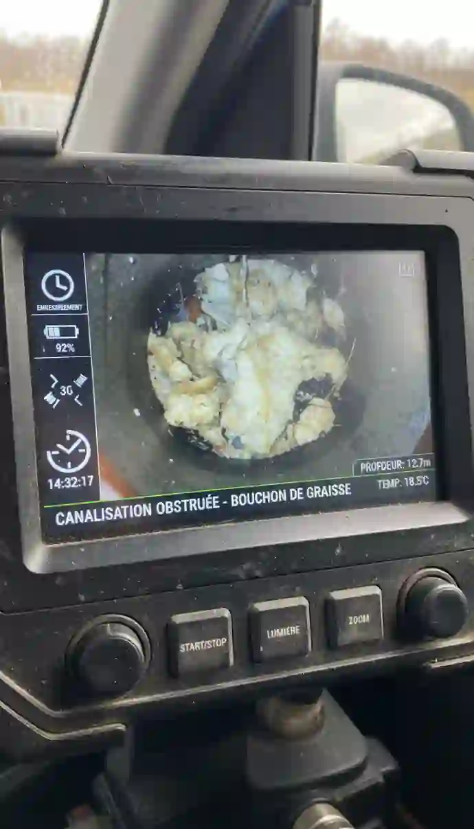 Tarifs débouchage canalisation à Laeken : guide complet des prix 2026